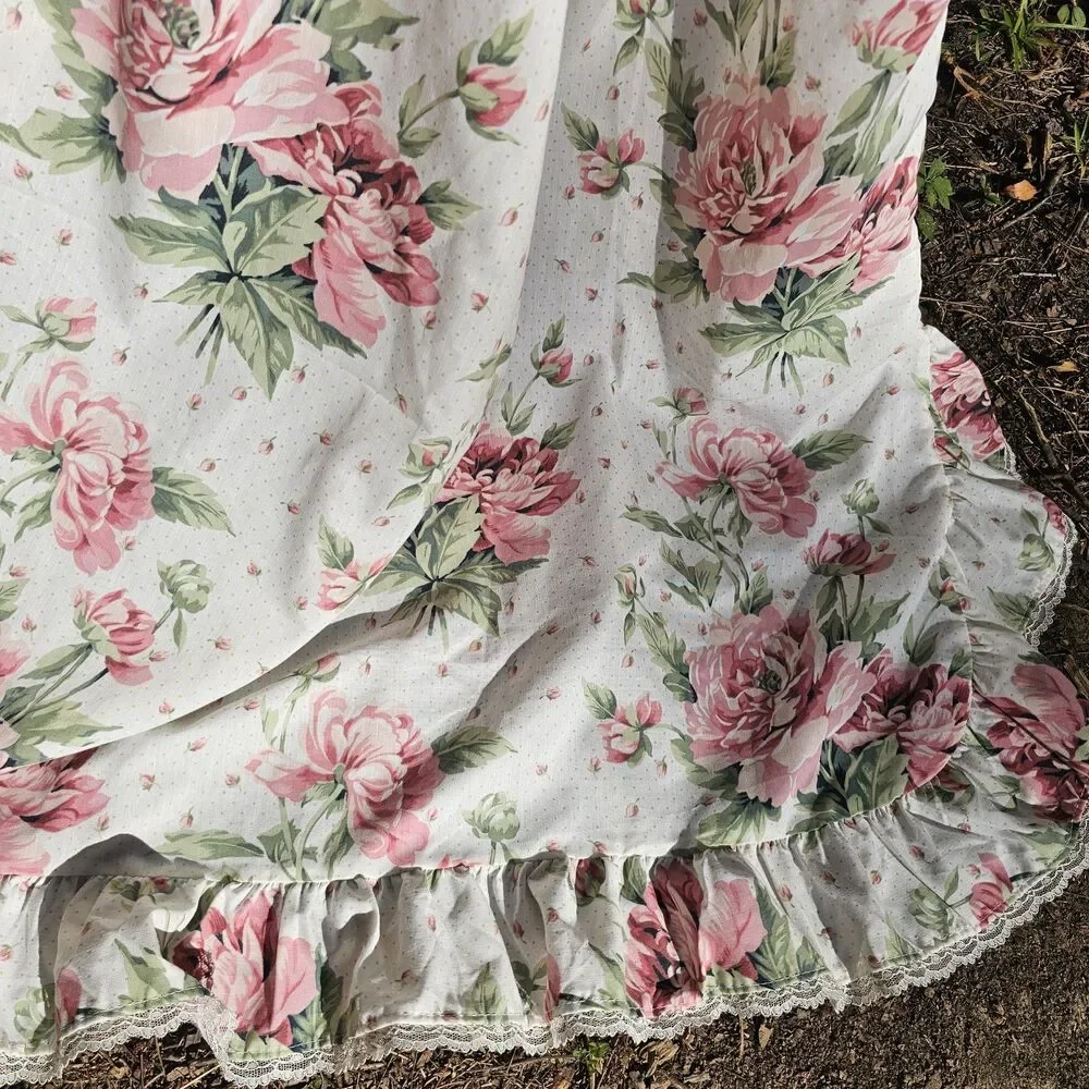 Vintage 1980s Pink Floral Cottagecore Ruffled Curtains Set With Lace Trim